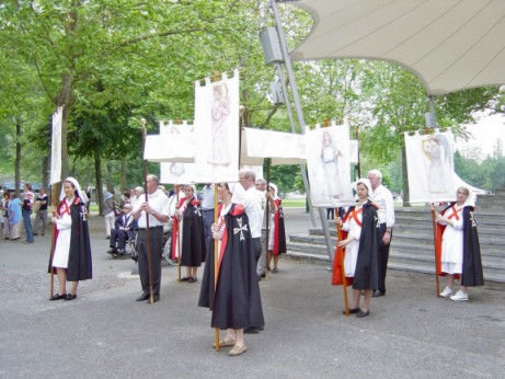 Aufstellung zur Sakramentsprozession